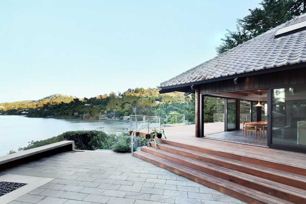 La casa en el lago con terraza