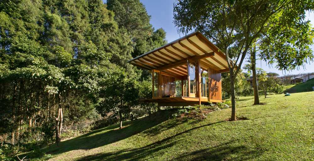 pavilion-meditation-lawn-nature-trees-panorama-lake-terrain-slope-volume-view-ventilation-prefabricated-integration